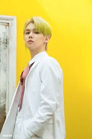 Datos De Txt In 2020 Txt Photoshoot Yellow Hair