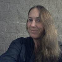 Marie Hovis's Instagram, Twitter & Facebook