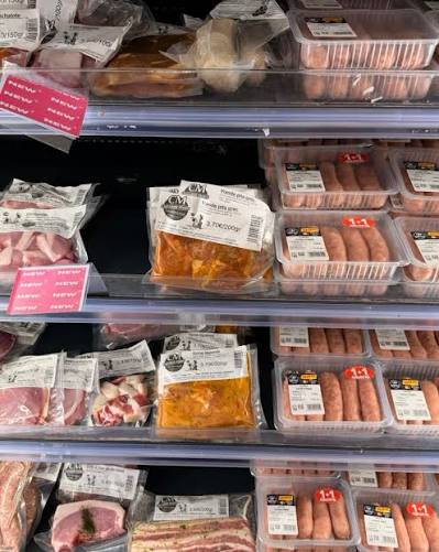 🥩🔥 Du côté de la boucherie, ça sent bon les bons petits plats ! Pour vos  repas en famille, entre amis ou simplement pour vous faire plaisir,  retrouvez notre sélection de viandes