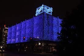 Lighting Up Okc Automobile Alley Decorating With Christmas Lights Light Up Christmas Lights