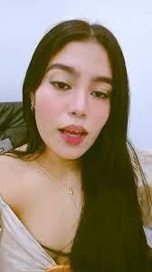 Sara Urango's Instagram, Twitter & Facebook