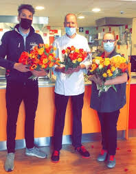 Aannemersbedrijf van agtmaal oudenbosch plaatst functionele cookies zodat deze website optimaal functioneert. Tulpen Plukken Over De Grens Voor Senioren Van Woensdrecht Enorm Gewaardeerd Bergen Op Zoom Pzc Nl