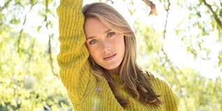 lavera Eyebrow Pencil — lavera