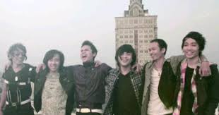 Menjadi sperti yang kau minta. Lirik Lagu Sayap Laki Bidadari Liriklagu Id