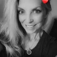 60+ "Lindy Lindy" profiles