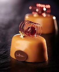 6 070 Mentions J Aime 40 Commentaires Iginio Massari Iginio Massari Sur Instagram Monoporzione Sospiro Con Amarene Chocolate Italyfood Ins Cangkang
