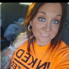 Who is selling Kimberly ferns now? All I see are the Bostons.