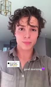 HELEP??? #nicholaschavez #fyppp #viral #oldvideo #tiktok  #fyppppppppppppppppppppppp