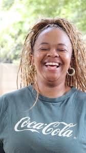 When it’s time for Christmas Portraits and they asked your man to take the  photos and now you and the photographer are a little over familiar 😭