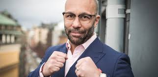 Det jag egentligen handlar med är information"