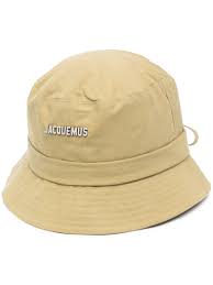 I bought the new jacquemus bucket hat, and now i have a neckbeard and a loving partner. Le Bob Gadjo Bucket Hat Jacquemus Eraldo Com