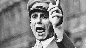 Nazis, la fabrique du mal Joseph Goebbels (Magazine) où regarder TV,  Replay, Streaming