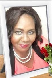 Kay Blanton's Instagram, Twitter & Facebook