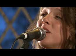 L'Angelus "Wait a Minute" live in Ireland