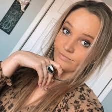 Madelyn Rogers's Instagram, Twitter & Facebook