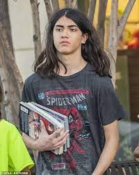Protecting michael jackson in his final days, written by jackson's personal bodyguards bill whitfield and javon beard. Michael Joseph Jackson Jr Aka Blanket Jackson Michael Jackson Wiki Fandom