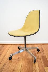 eames chair shell chair fiberglass chair authentic mid century modern eames herman miller upholstered fiberglass swivel chair vintage shell chair chair outdoor dining chair cushions