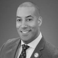 Sean Spiller's Instagram, Twitter & Facebook