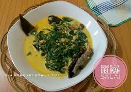 Daun singkong di tumbuk dan di masak dengan santan. Resep Gulai Pucuk Ubi Ikan Salai Oleh Eza Ummu Fathimah Cookpad