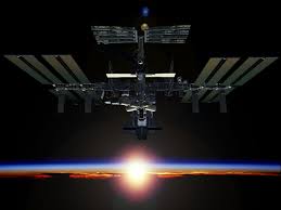 Die iss befindet sich seit 1998 in bau und ist das größte künstliche objekt. Internationale Raumstation Die Anfange Scinexx De