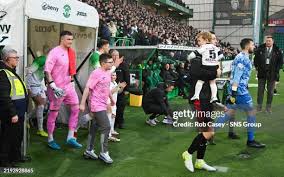 71,388 Andy Field Photos & High Res Pictures