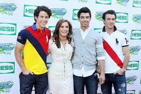 J'espère que sa va vous plair! Demi Lovato Camp Rock 3 Ist Ihre Idee Promicabana