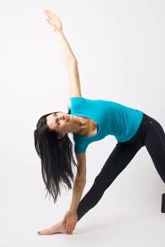 Danielle is the founder of the danielle collins face yoga method and offers teacher training courses around the world. Danielle Collins On Twitter Triangle Pose Amazing For Everything From Tight Legs To Sore Shoulders Plus A Great Lengthening And Toning Exercise For The Waist Yoga Https T Co Tc6fyt1dih