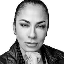 Monica Bunn's Instagram, Twitter & Facebook