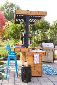 Home garden bar are lightweight and less intrusive and thus won't hinder your movement. 1001 Ideas For Cool Outdoor Bar Ideas To Enjoy This Summer
