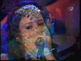 Patito Feo Vs Atrevete A Sonar Patito Canta En La Fiesta Youtube Atrevete A Sonar Fotos De Danna Paola Patito Feo