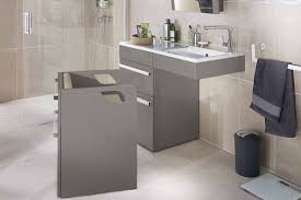 Maybe you would like to learn more about one of these? Aides Action Logement Tabouret De Salle De Bain Pour Personne Agee A 1 Euro Opale De Lune Isolation