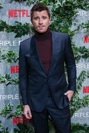 We have the list of the actress' exes, with her full dating history and emma roberts life hasn't always been easy. Who Is Garrett Hedlund Emma Roberts Boyfriend