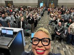 Aaron Lyon, PhD (@Aaron_Lyon)