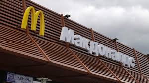 McDonald's opened in Russia 32 years ago. The fast-food giant is now  leaving the country for good | SBS News