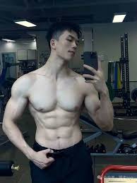 杭州超绝冷白皮运动帅气健身私教- 白袜体育生