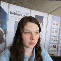 90+ "Latham" profiles