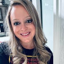 Erin Avila's Instagram, Twitter & Facebook