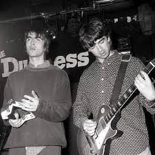 Mrs Albarn On Twitter Oasis Album Oasis Music Oasis Band