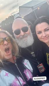 Will e Amy com Rob Halford, da banda Judas Priest ♥️