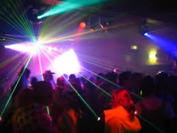 Ragazze latine di panama e colon, gang bang in una discoteca. Sesso Con Video In Discoteca Un Padre Se Quella E Tr Che C Entra Mio Figlio