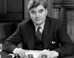 He Created The First National Health Service In The United Kingdom A Free Service To Help All Regardless National Health Service Health Services Aneurin Bevan