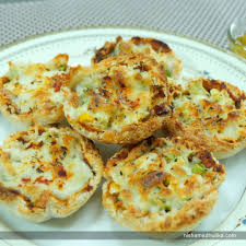 Bread Katori Pizza Is A Delicious Twist To The Regular And Simple Bread Pizza Recipe In English Http Indiangoodfood Easy Snack Recipes Recipes English Food