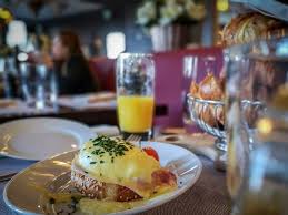 brunch in der brasserie schiller in zurich brunch ideen brunch brunch tisch