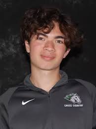 Logan Frazee's Instagram, Twitter & Facebook