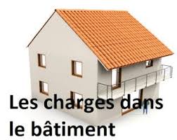 Les Charges Dans Le Batiment House Design House Outdoor Decor