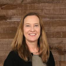 DLC Management CEO And Leadership: Executives and Demographics