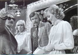 Auf einem silvesterball will der junge arzt justus weigand für einen abend. Fernsehmuseum Hamburg Umzug 1967 Und Das Farbfernsehen