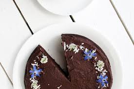 Ein wahrer klassiker unter den kuchen und ohne boden ebenfalls schnell gemacht ist der glutenfreie käsekuchen. Schokoladenkuchen Vegan Glutenfrei Ohne Ol The Vegan Monster