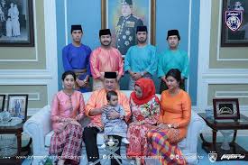 Sultan johor wikipedia bahasa melayu ensiklopedia bebas. Koleksi Gambar Raya Sultan Johor Viral Media Johor Facebook
