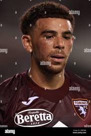 Jonathan adams football hi-res stock photography and images